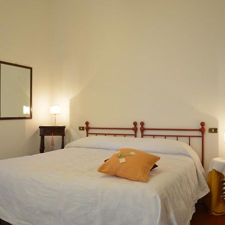 Donnaberarda Apartment Cortona Ruang foto