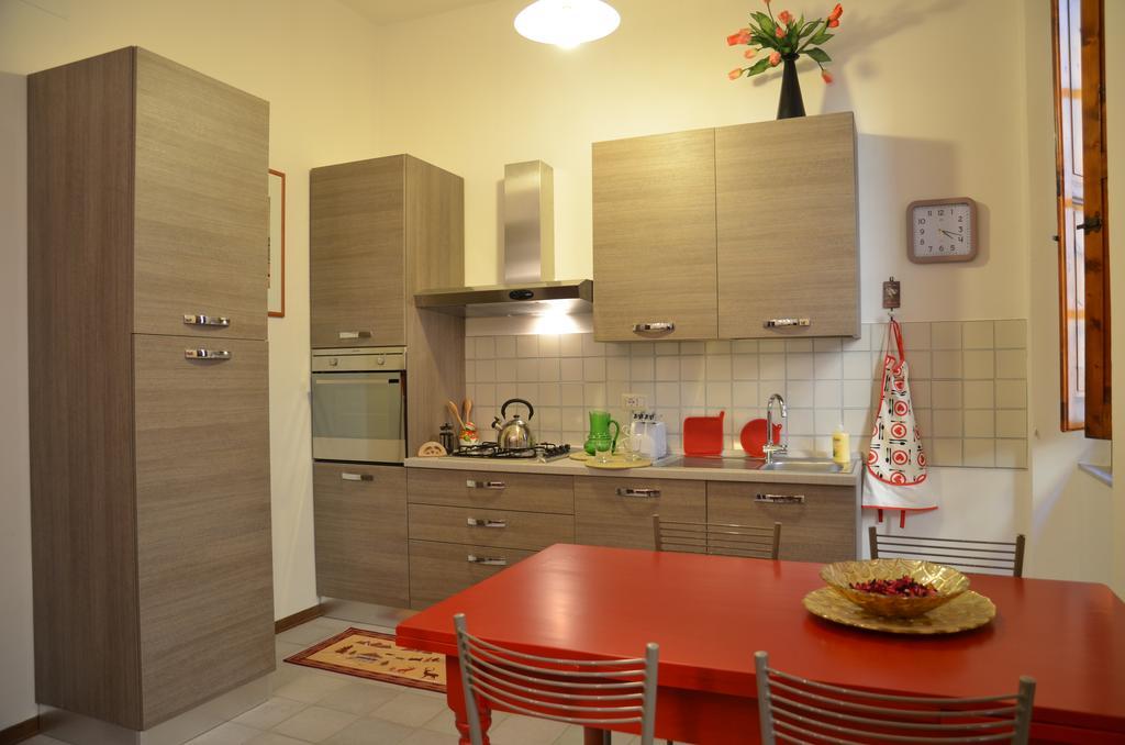 Donnaberarda Apartment Cortona Ruang foto
