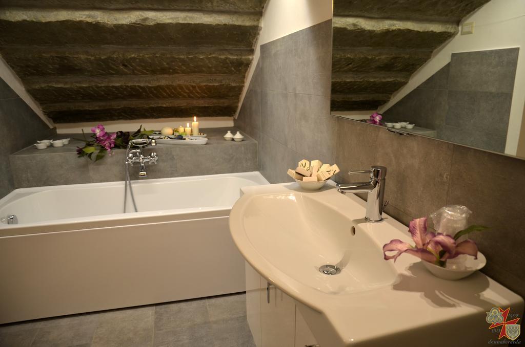 Donnaberarda Apartment Cortona Ruang foto