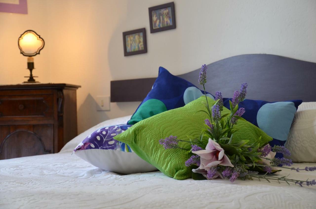 Donnaberarda Apartment Cortona Bagian luar foto